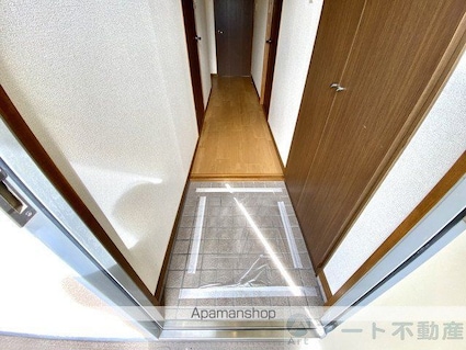 サウスヴィレッジ関谷[3DK/64.98m2]の玄関