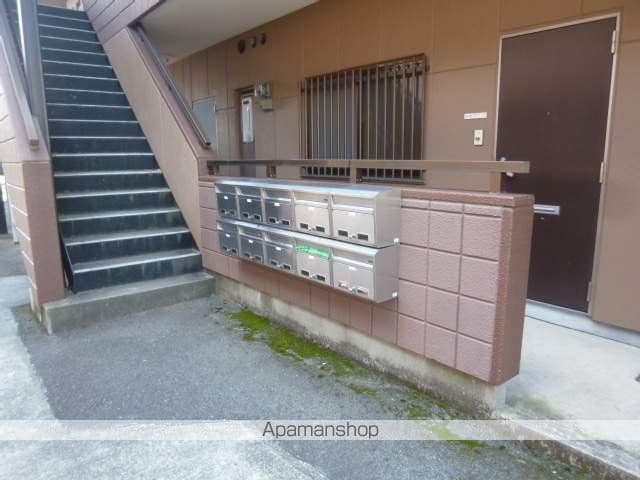 エクシードCの玄関写真