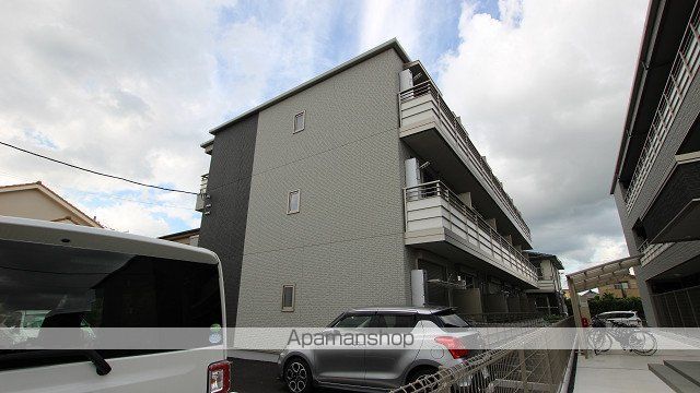 内房線 姉ケ崎駅 徒歩7分 3階建 築4年の外観写真