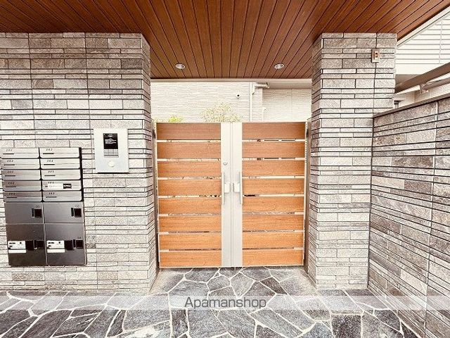 エスポワール戸坂山崎の玄関写真
