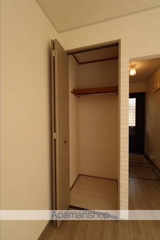 レジデンス高柳 A棟の内装写真