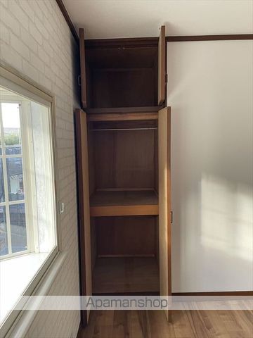 奈良線 宇治駅 徒歩13分 2階建 築37年の内装写真