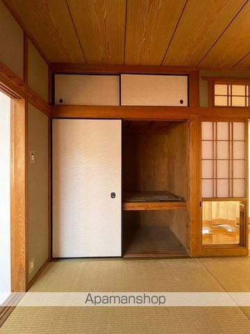 大王 RC2階建貸家の内装写真