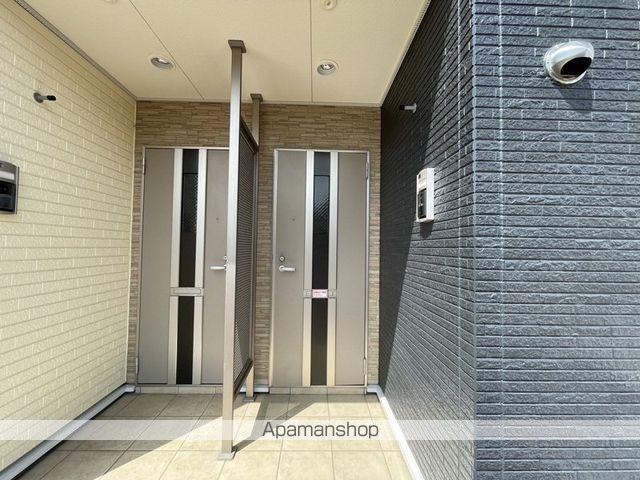 プリエ エトワール IIの玄関写真