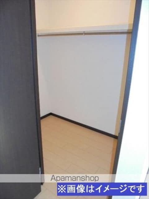 和歌山県和歌山市吹屋町５丁目[1LDK/42.24m2]の収納