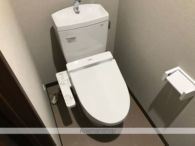 ザ・コモド草戸の内装写真