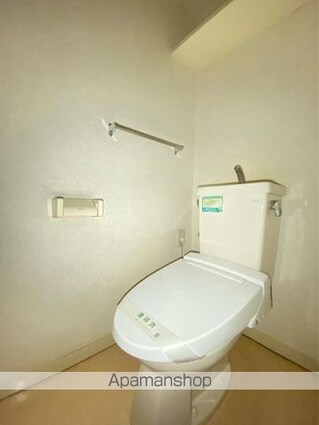 Ｃｒｅｓｔ　ＣｏｕｒｔＫ２[2LDK/69m2]のトイレ