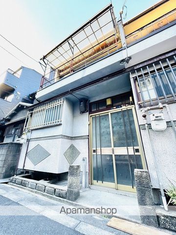 生江テラスハウスの外観写真