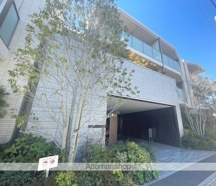 プラウド世田谷代田[3LDK/71.23m2]の外観2