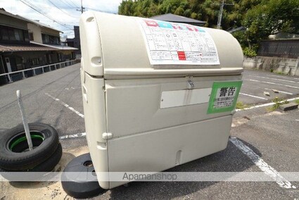 倉本ビル[2K/32m2]の共用部1
