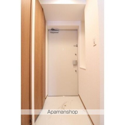 グランカーサ尾久[1DK/26.1m2]の玄関