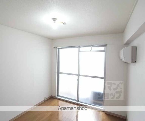 衣笠氷室町マンションの内装写真