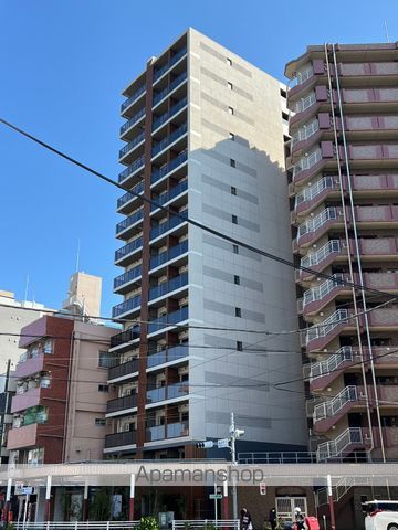 【中野区本町のマンションの外観2】