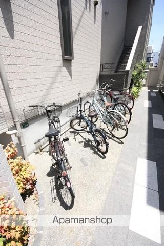 バーンメアオ ZIZIの外観写真