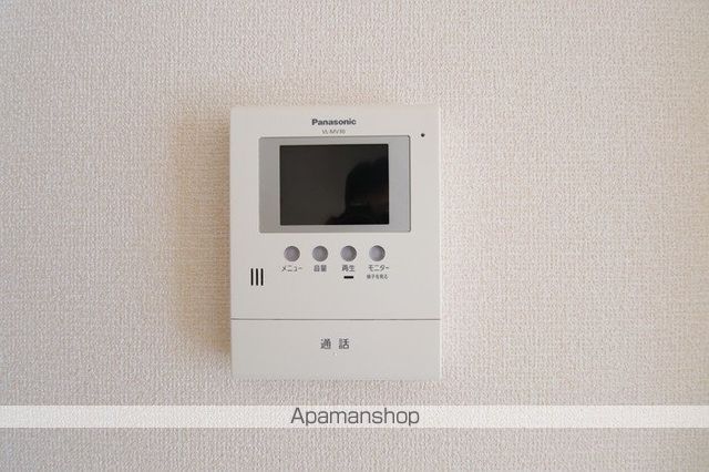 ウィステリア中吉田IIIの内装写真
