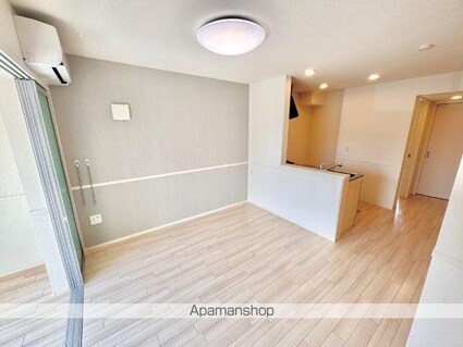 ドエル・カルミア[2LDK/48.61m2]のリビング・居間1