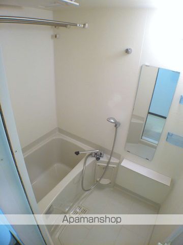 RESIUR−HUMEDAKITAの内装写真