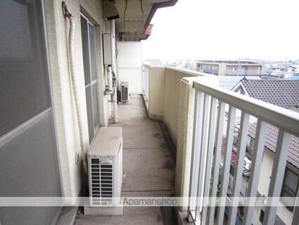 コーポラス多治米[3K/58.4m2]のバルコニー