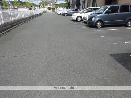 和歌山県和歌山市有家[2LDK/53.76m2]の駐車場