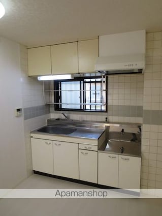 東京都江戸川区南葛西６丁目[2LDK/46.8m2]のキッチン