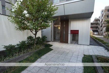 ＨＦ若松河田レジデンス[2LDK/52.81m2]の共用部8