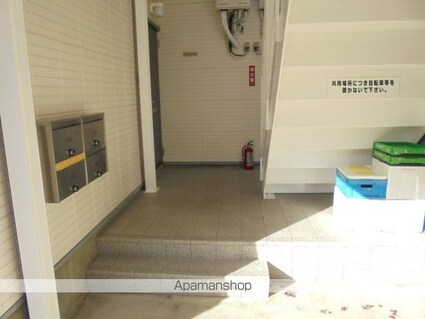 長野県松本市筑摩３丁目[2LDK/52.8m2]のエントランス