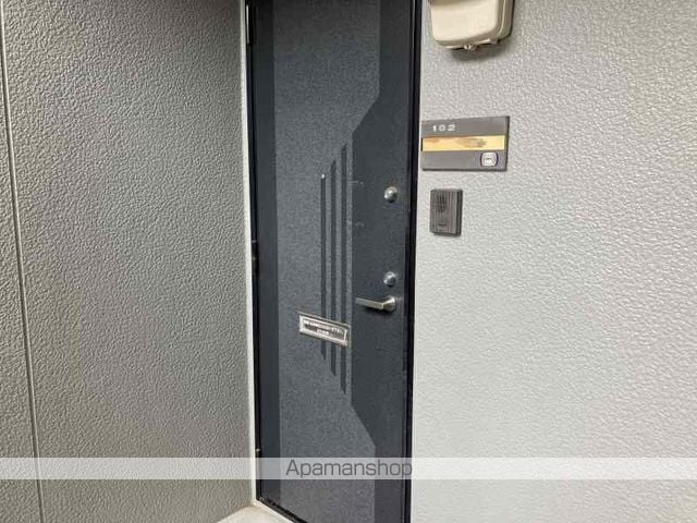 メゾン・ソレントの玄関写真