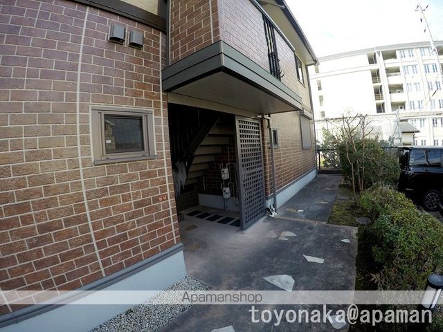 カメリアコートの玄関写真