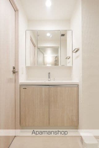 ドゥーエ日暮里IIIの内装写真