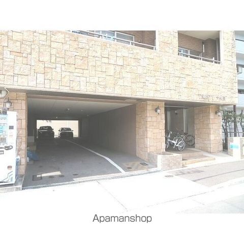 TRUSTY千代田の玄関写真