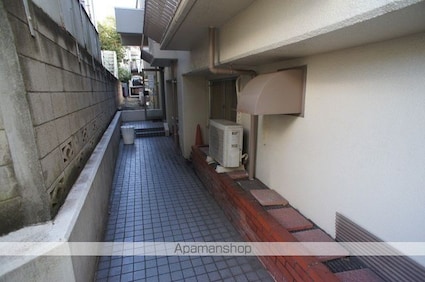 東京都新宿区若葉１丁目[1R/12m2]の外観5