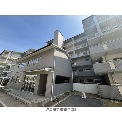 PHOENIX COURT 交野II