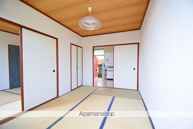 岩下アパートの内装写真