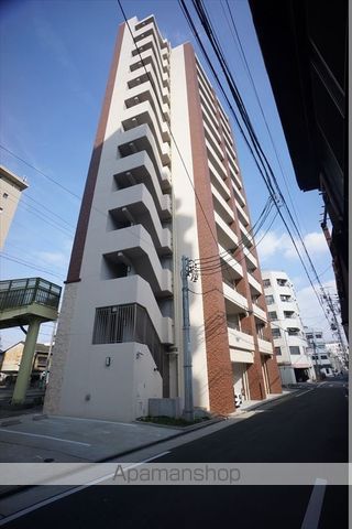 プラウランド名駅の外観写真