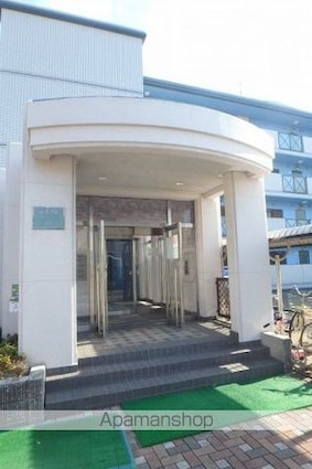 ホワイトグレース２０[3LDK/66.25m2]のエントランス