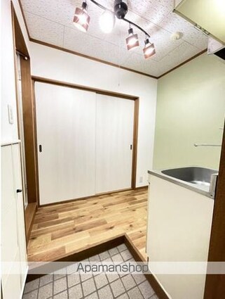 レジデンス岡本[1K/18m2]の玄関
