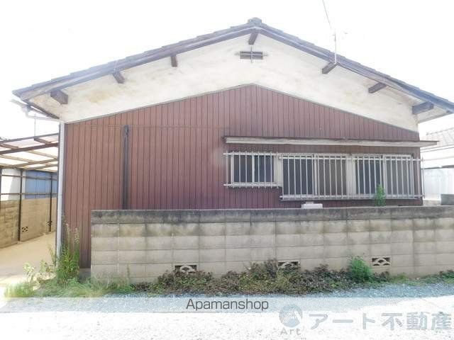 余戸中6丁目貸家の外観写真