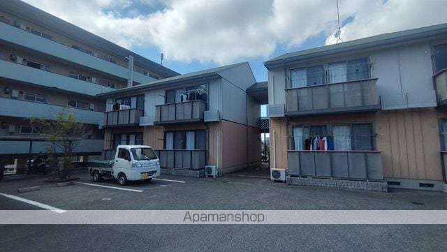 ヴィバーチェ椋野 I棟の玄関写真