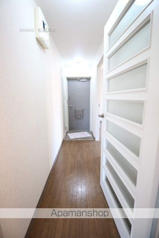 トリオ383の内装写真