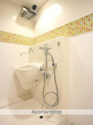 東京都世田谷区用賀２丁目[1R/25.2m2]の共用部2