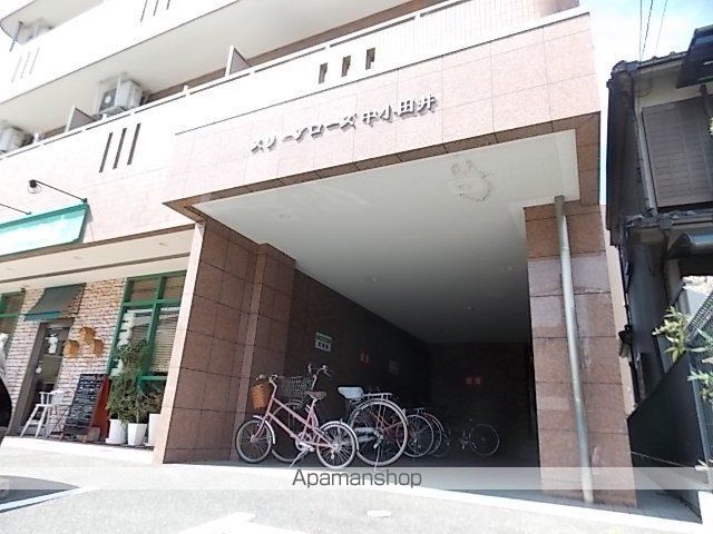スリーアローズ中小田井の外観写真