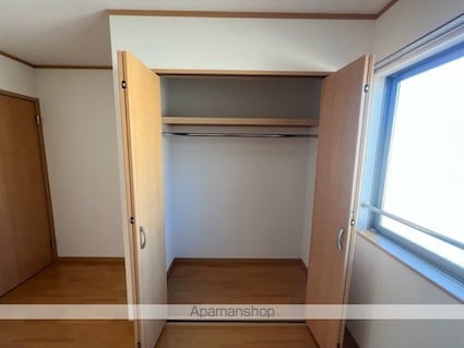 Ｐｏｌａｒｉｓ[2LDK/60.43m2]の収納