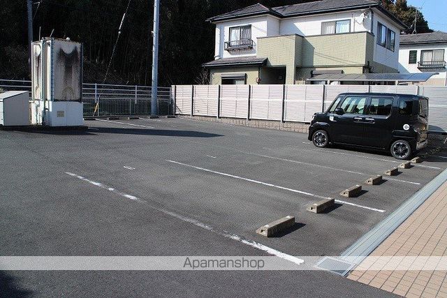 レオパレスプラシーボ上島の外観写真