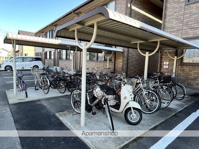 アーバンハイツ Fの内装写真