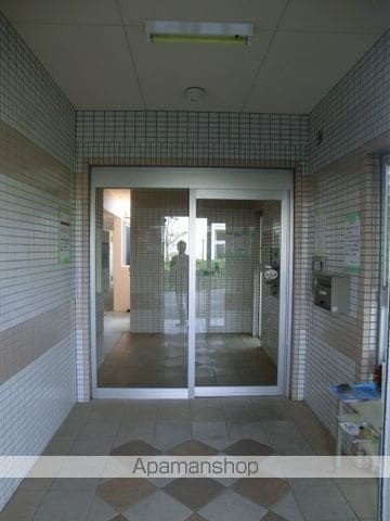 アルコ18の玄関写真