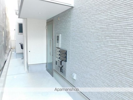 Ｋａｔｚｅ志賀本通[1LDK/30.16m2]のエントランス