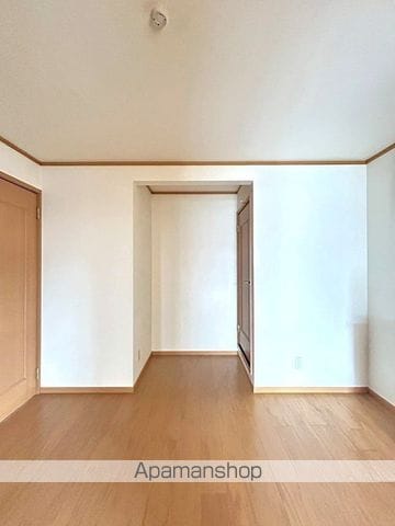 クリスタルBの内装写真
