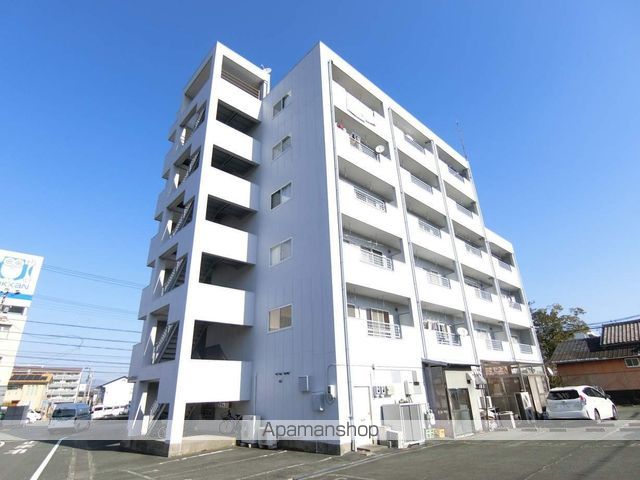 ニュータウンビル