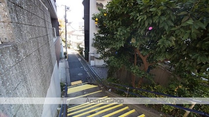 東京都渋谷区代々木４丁目[1LDK/40.79m2]の共用部5