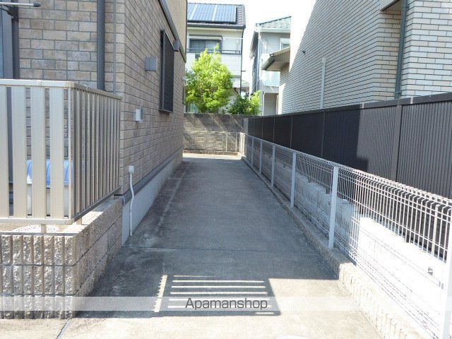 リベルテ住吉の玄関写真